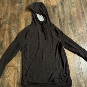 NIKE PULLOVER OVERSIZED HOODIE